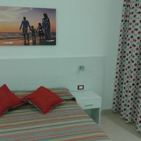 Malvarosa Apartments Porto Cesareo Exterior photo